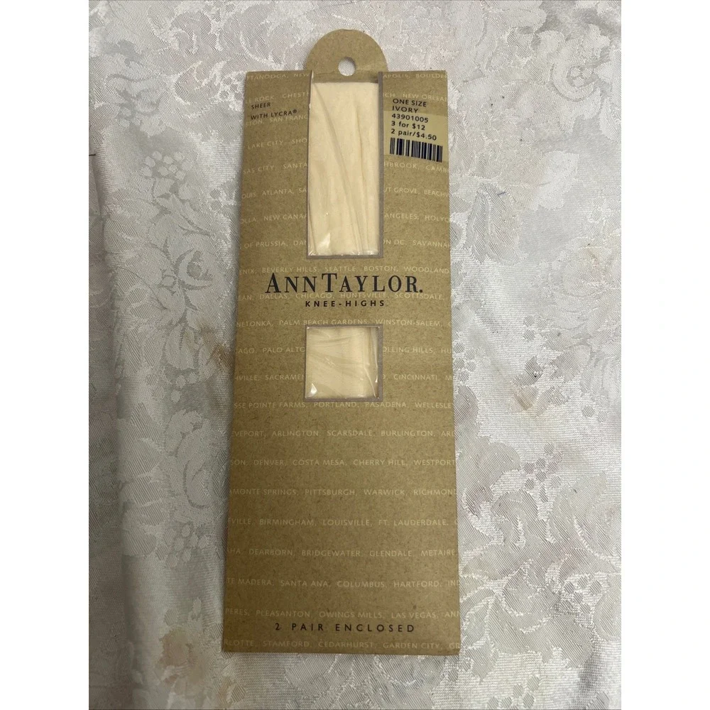 Ann Taylor Sheer Knee High Stockings Lot of 3 Ivory Putty 6 Pairs Total NIB